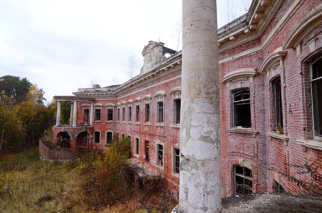 Усадьба Семеновское-Отрада